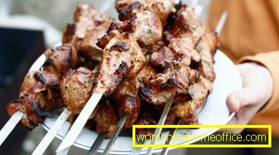 A simple recipe for marinating pork kebab with vinegar