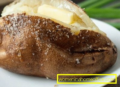 How to bake potatoes in the microwave in uniform?