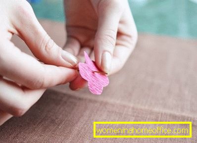 Rose of corrugated paper: how to make?