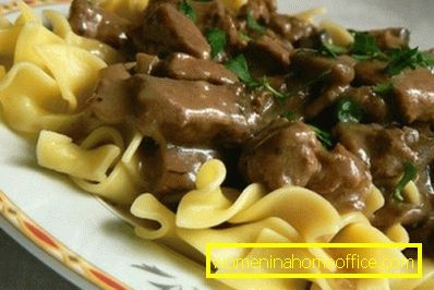 Beef stroganoff from the liver