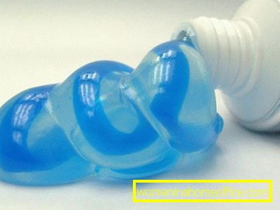 Fluoride-free toothpastes contain active calcium.
